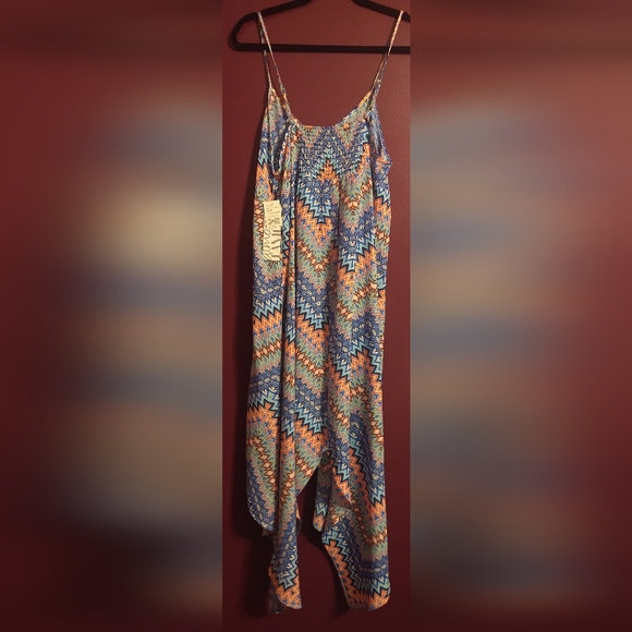 Almost Famous Coral and Blue XL Dress - Picture 2 of 16